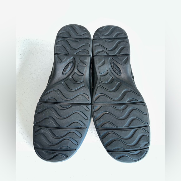 Clarks mens Lambeth Loafer, Black Leather, Size 9.5M - Picture 10 of 11